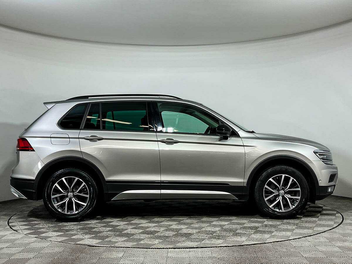 Купить Volkswagen Tiguan с пробегом. Фото: #3