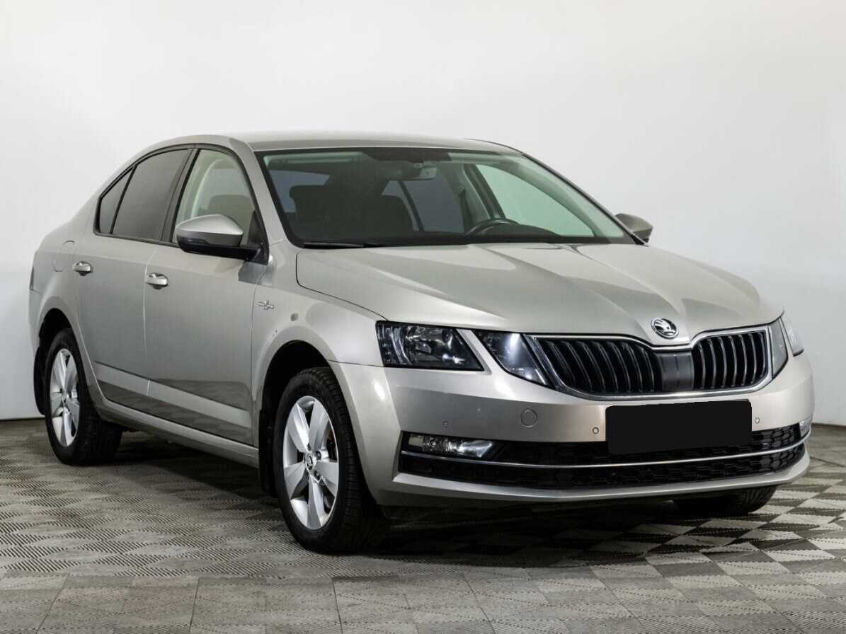 Купить Skoda Octavia с пробегом. Фото: #2