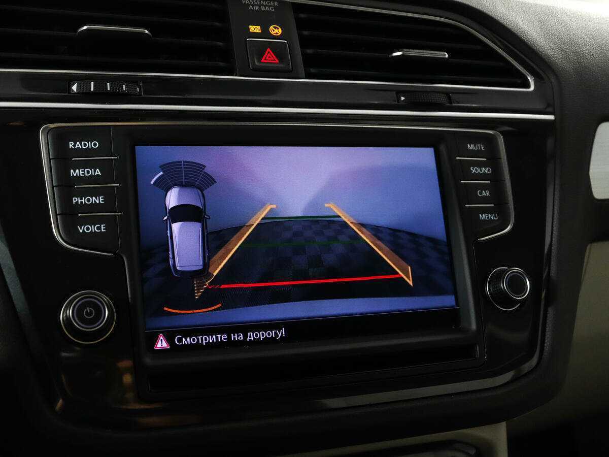 Купить Volkswagen Tiguan с пробегом. Фото: #12