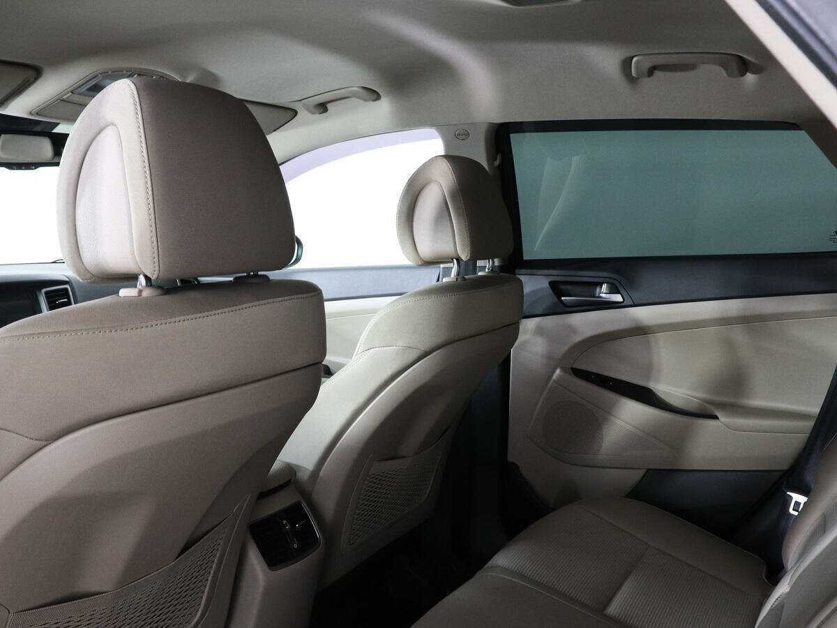 Купить Hyundai Tucson с пробегом. Фото: #11