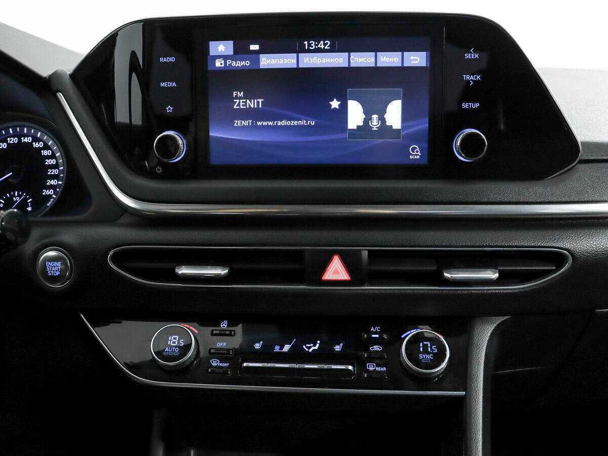 Купить Hyundai Sonata с пробегом. Фото: #11