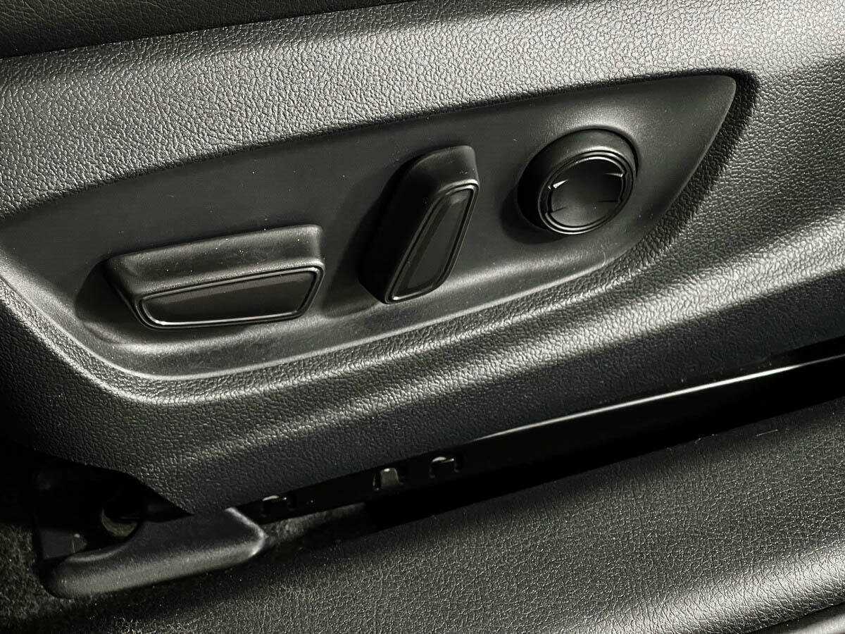 Купить Toyota Camry с пробегом. Фото: #13