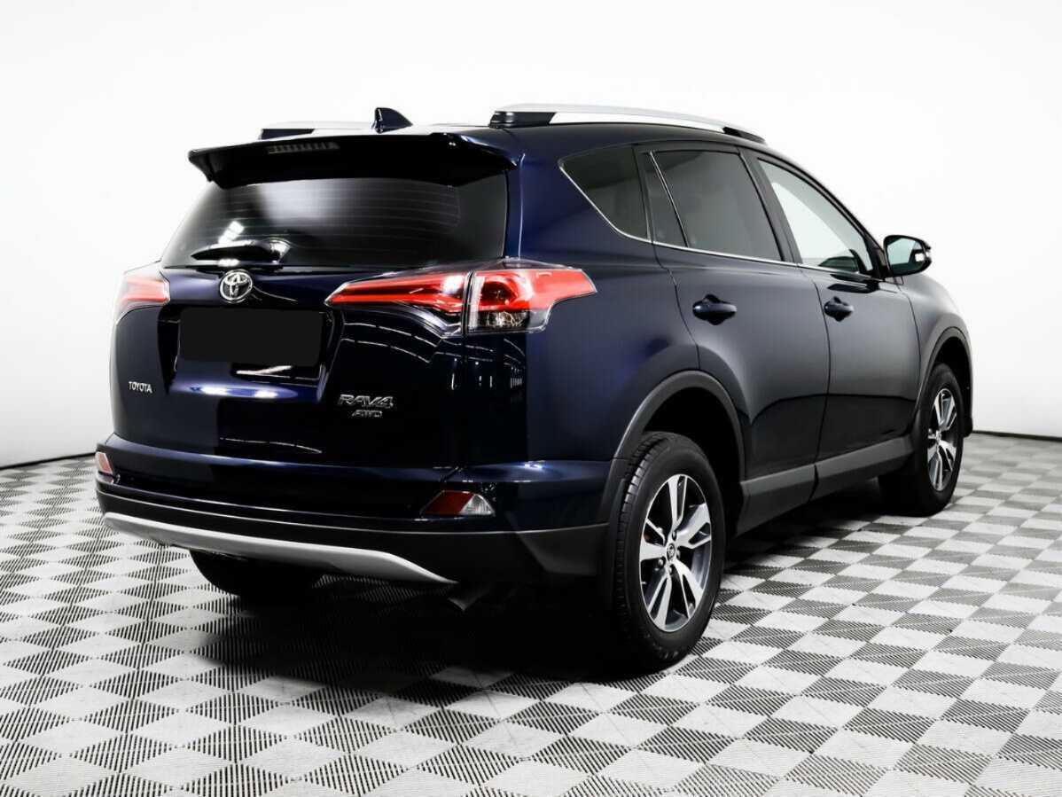 Купить Toyota RAV4 с пробегом. Фото: #3