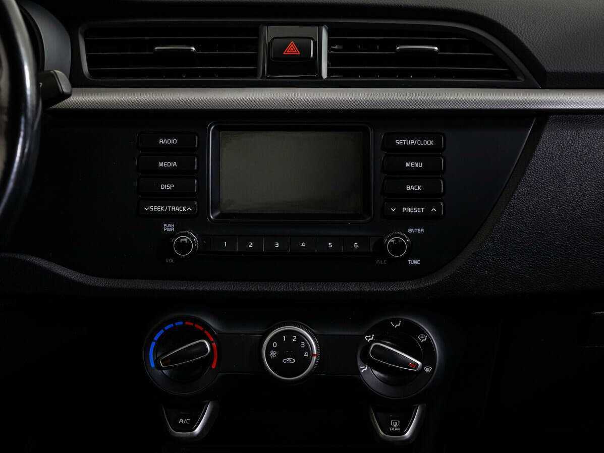 Купить Kia Rio с пробегом. Фото: #13