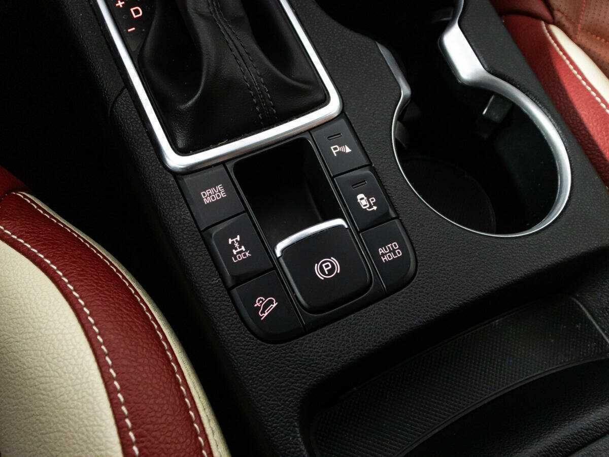 Купить Kia Sportage с пробегом. Фото: #17