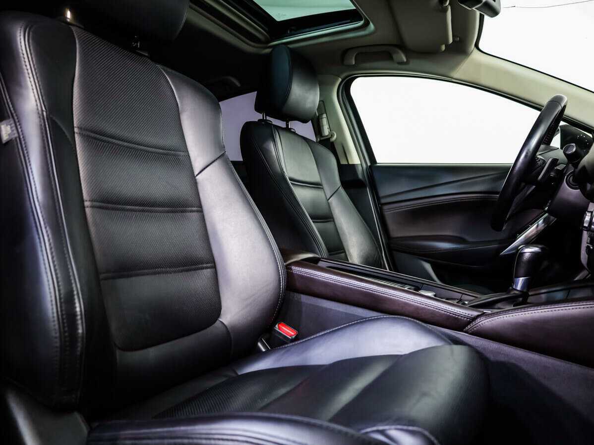 Купить Mazda 6 с пробегом. Фото: #10