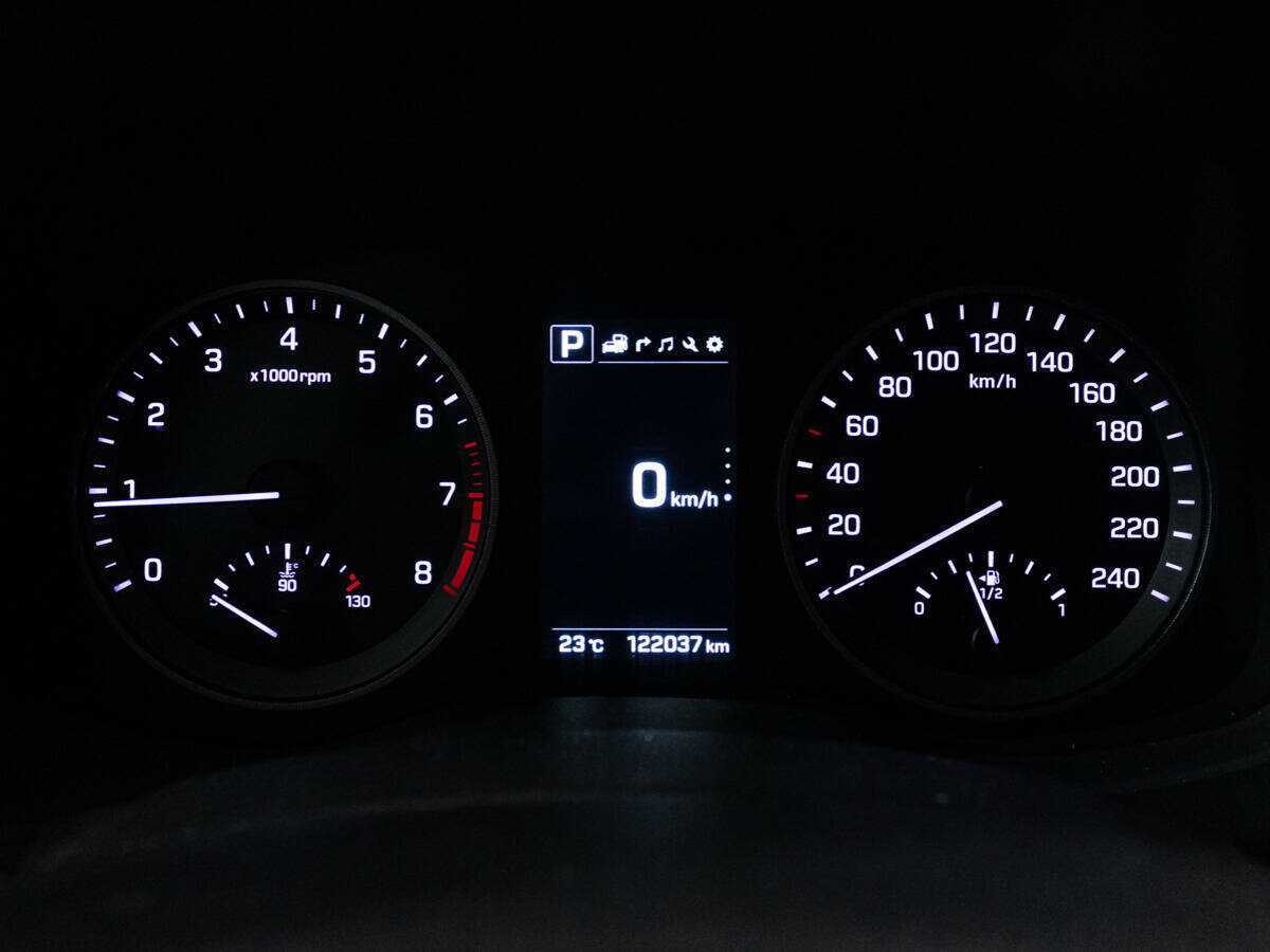 Купить Hyundai Tucson с пробегом. Фото: #11