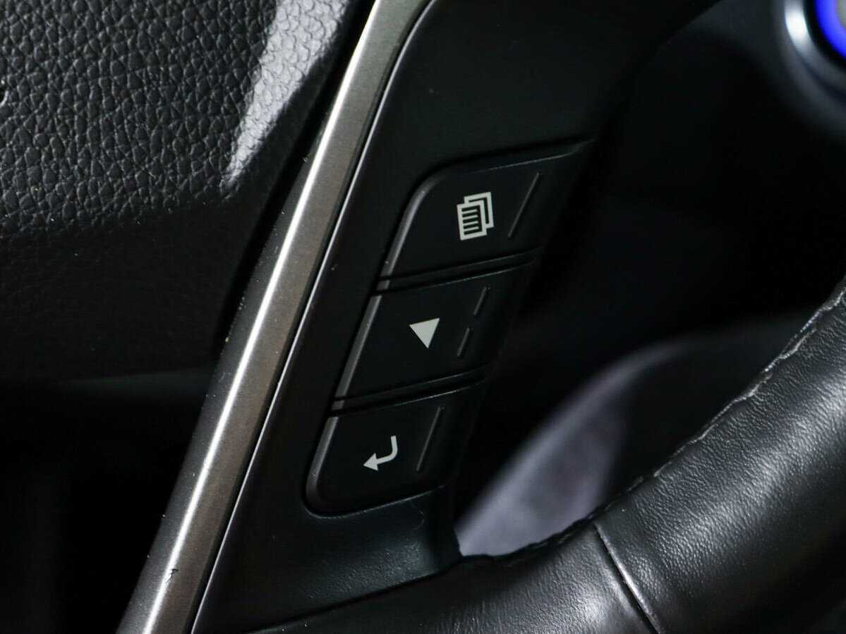 Купить Hyundai Santa Fe с пробегом. Фото: #21