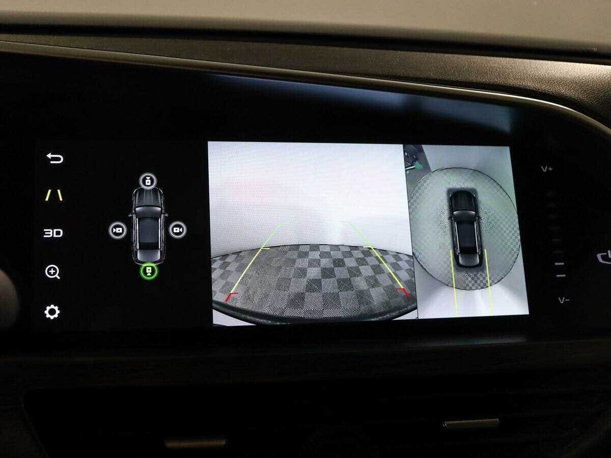 Купить Geely Tugella с пробегом. Фото: #12