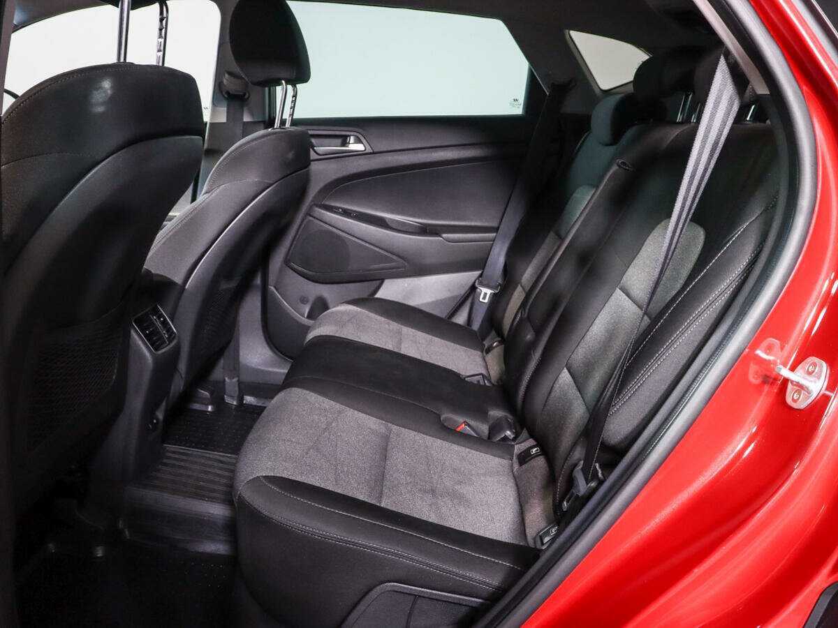 Купить Hyundai Tucson с пробегом. Фото: #9