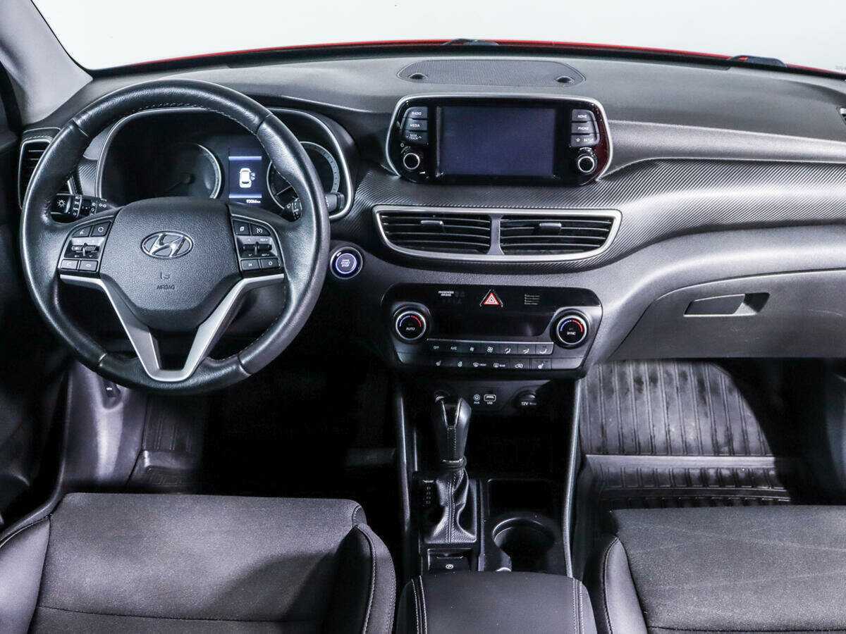 Купить Hyundai Tucson с пробегом. Фото: #11