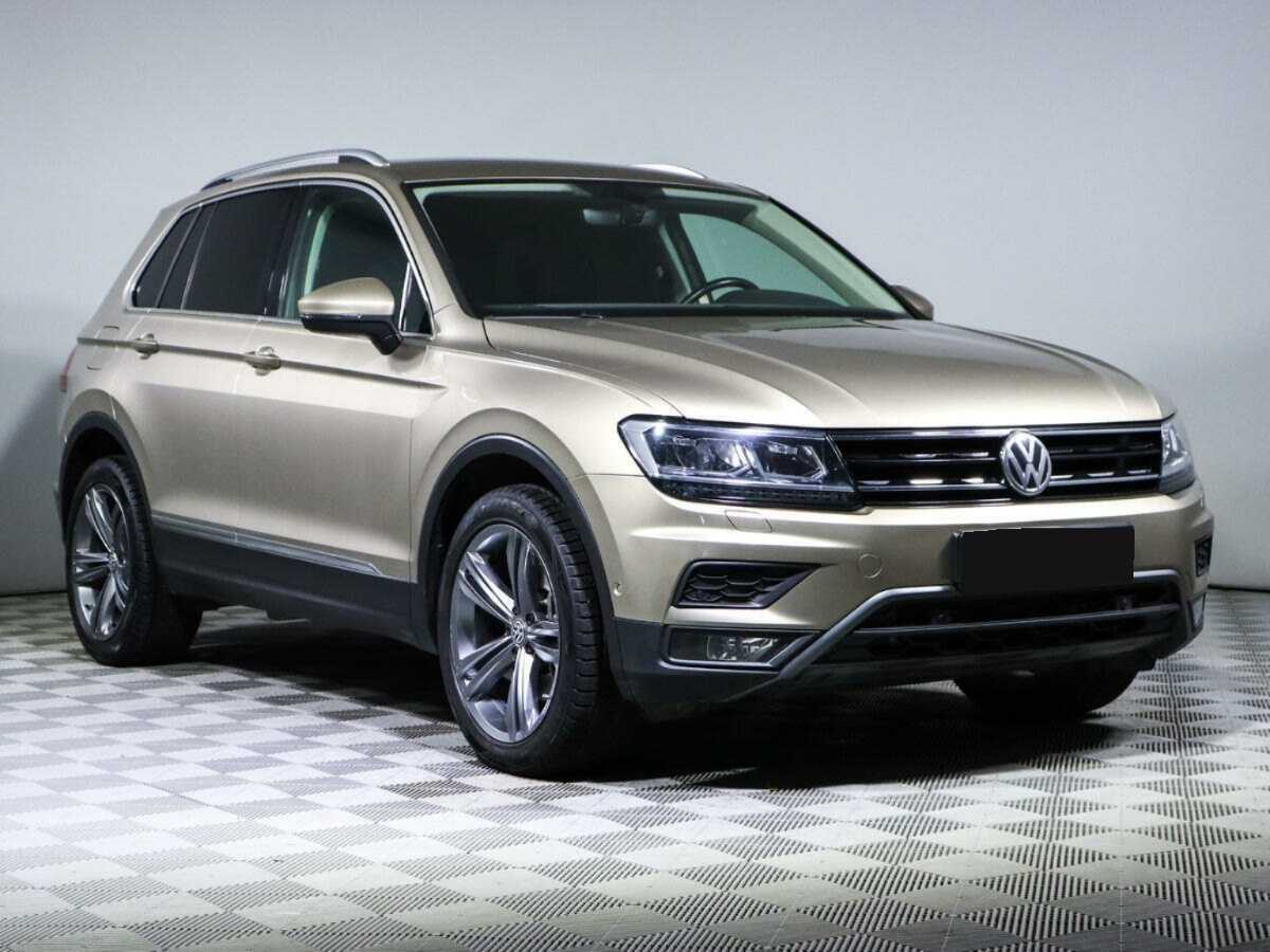 Купить Volkswagen Tiguan с пробегом. Фото: #2
