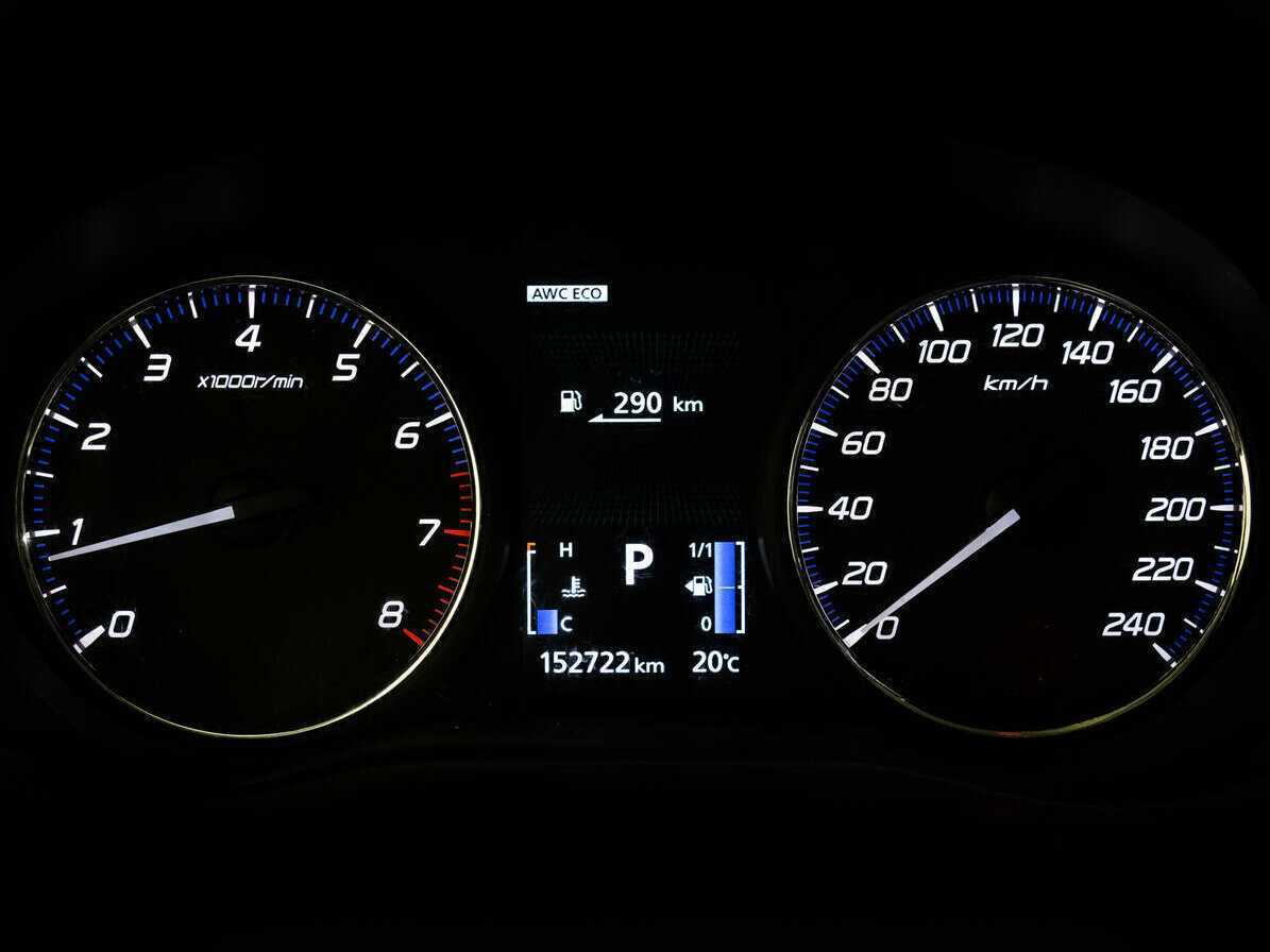 Купить Mitsubishi Outlander с пробегом. Фото: #18