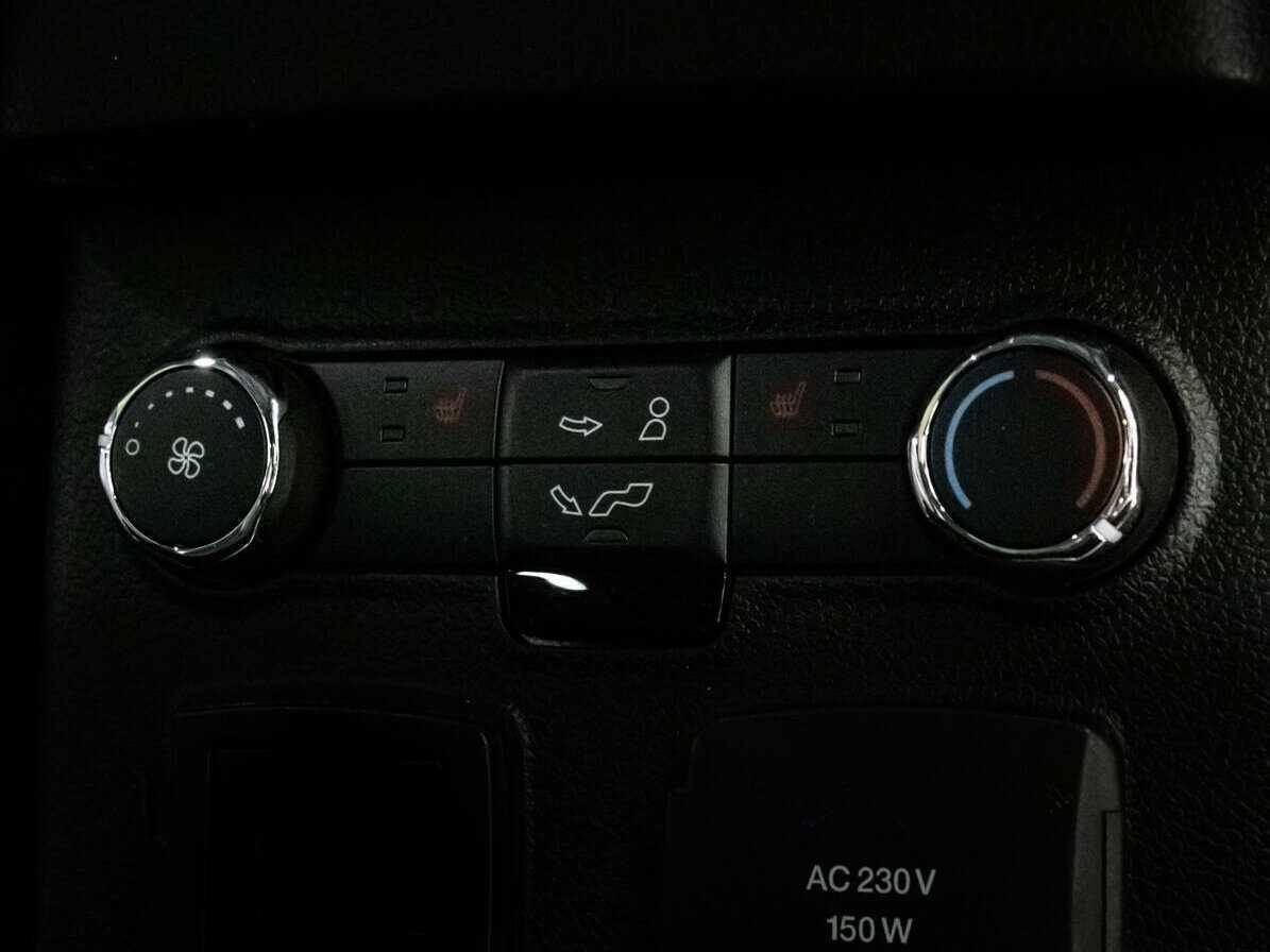 Купить Ford Explorer с пробегом. Фото: #22