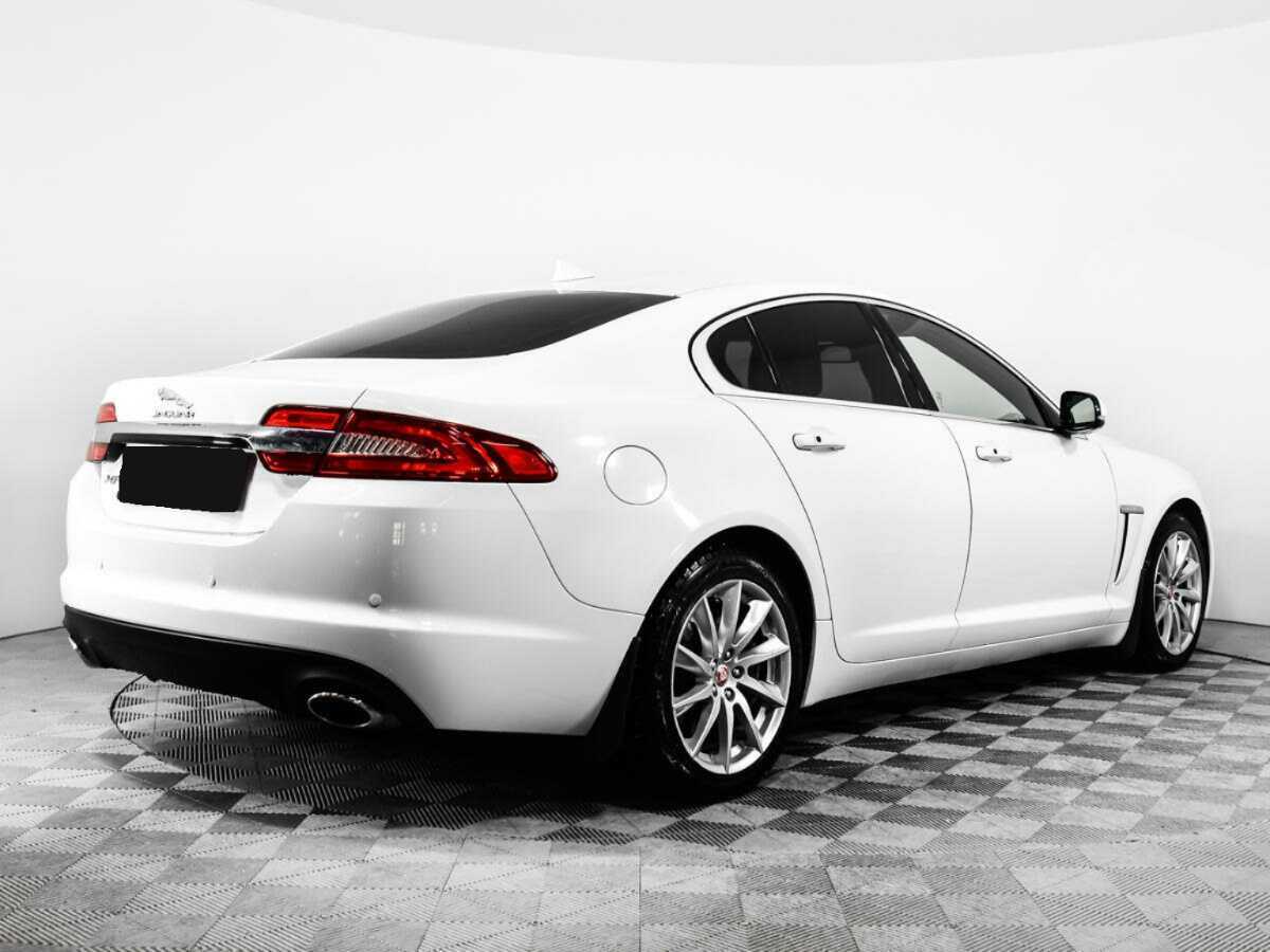 Купить Jaguar XF с пробегом. Фото: #4