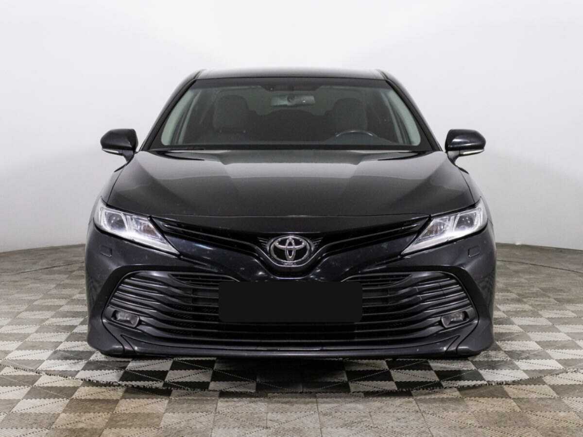 Купить Toyota Camry с пробегом. Фото: #1