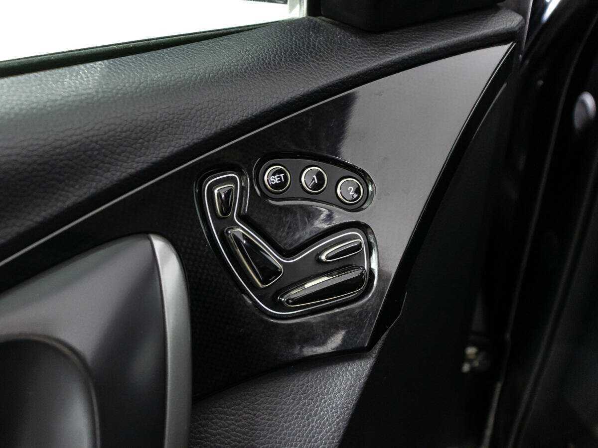 Купить Hyundai Grandeur с пробегом. Фото: #15