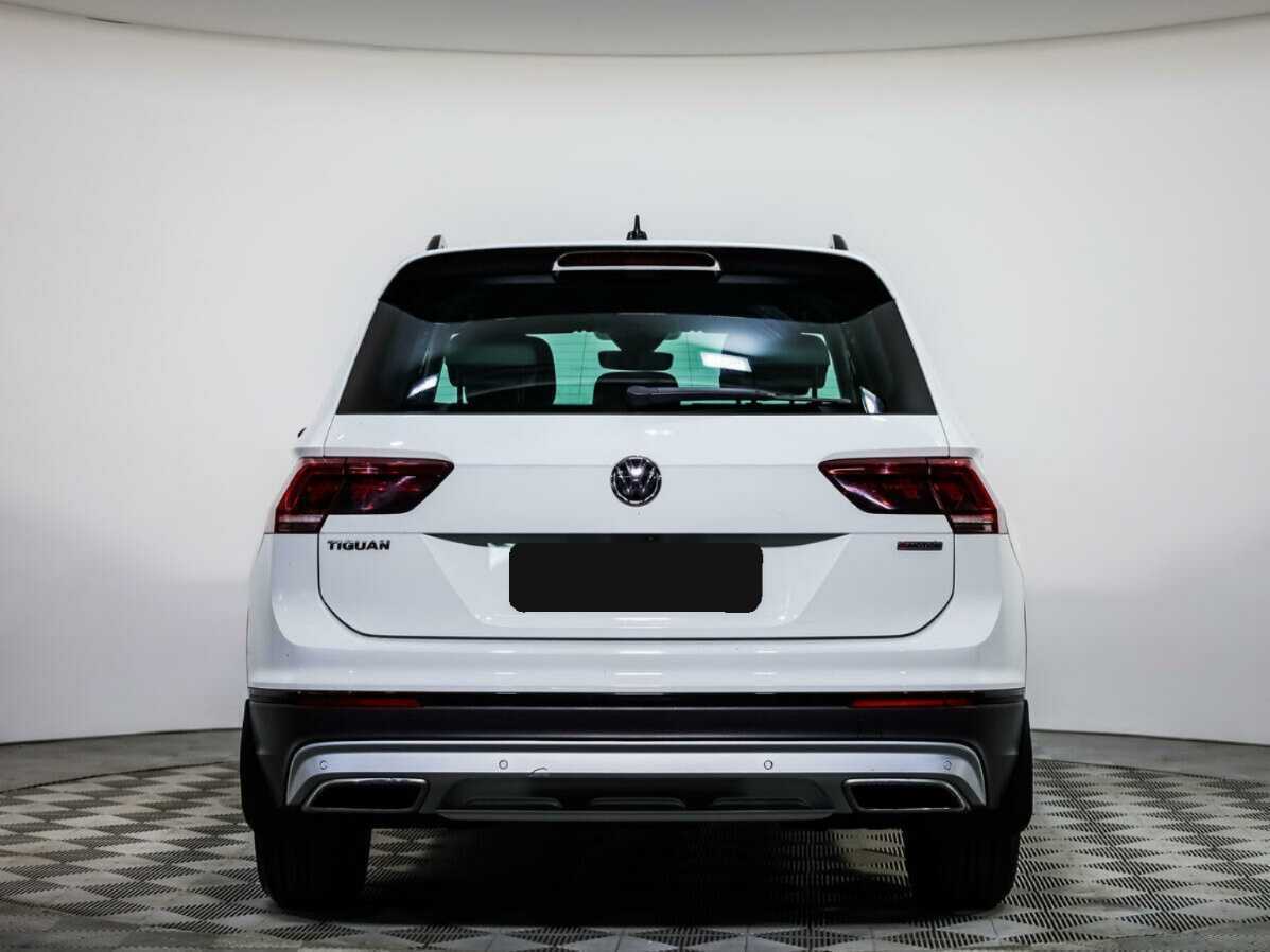 Купить Volkswagen Tiguan с пробегом. Фото: #4