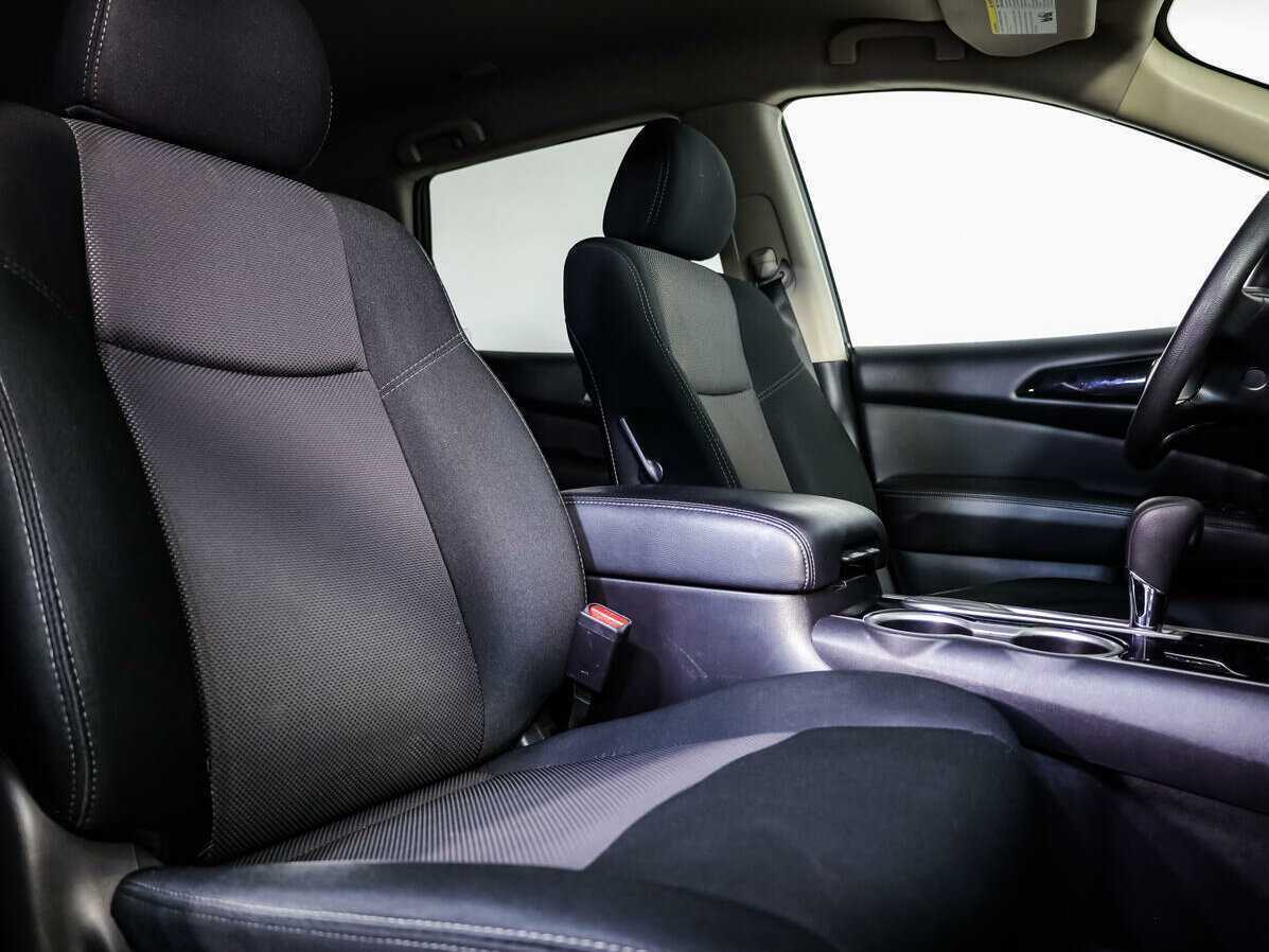 Купить Nissan Pathfinder с пробегом. Фото: #10