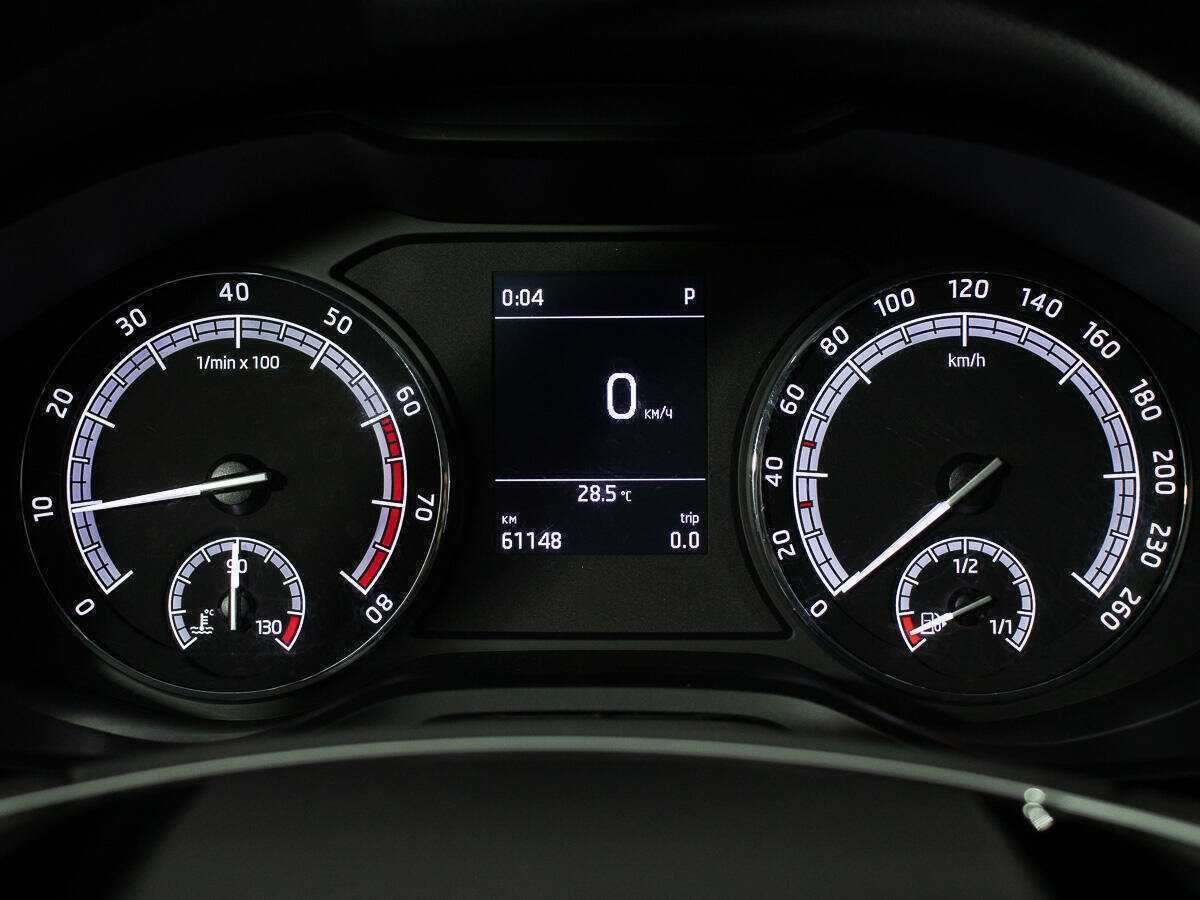 Купить Skoda Karoq с пробегом. Фото: #11