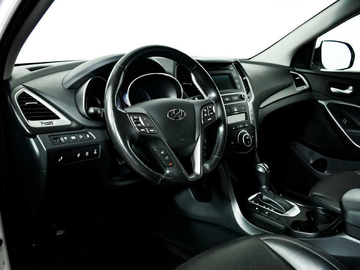 Купить Hyundai Santa Fe с пробегом. Фото: #12