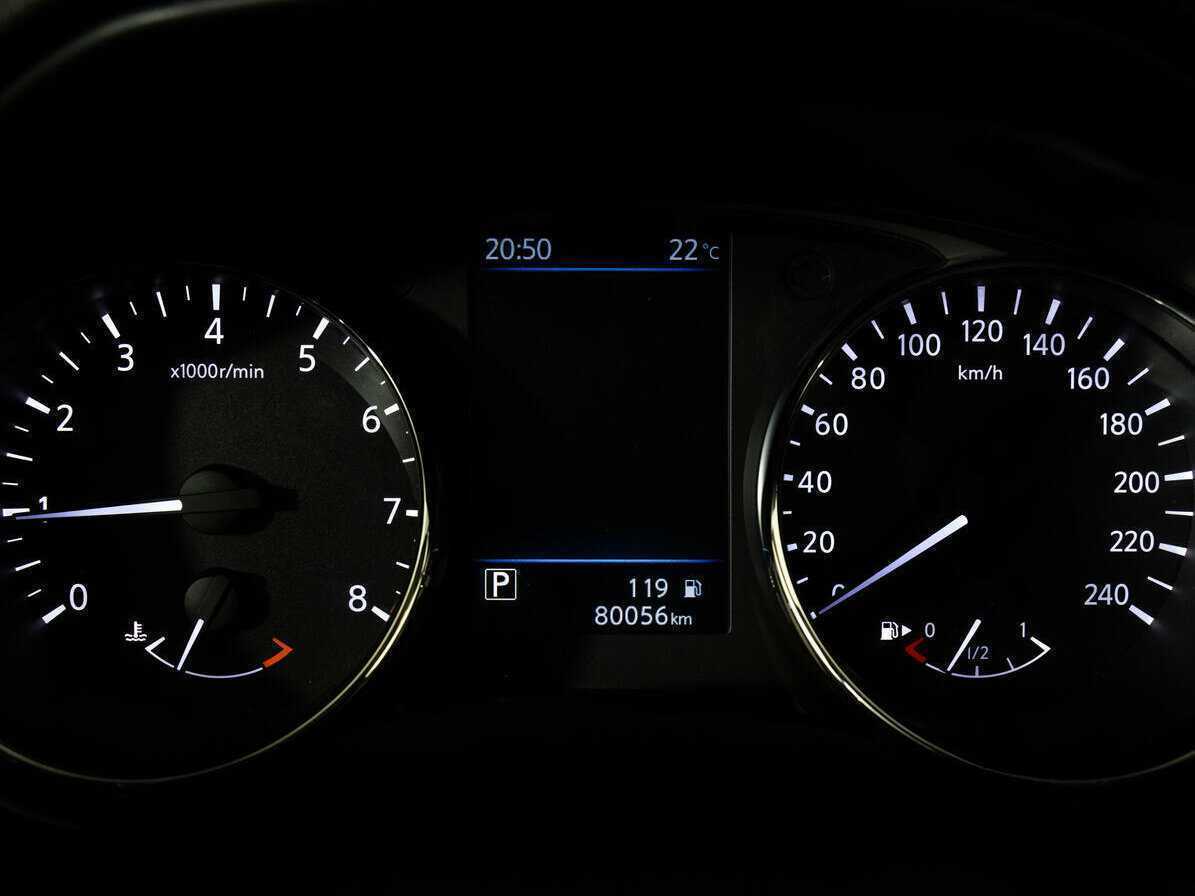 Купить Nissan X-Trail с пробегом. Фото: #17