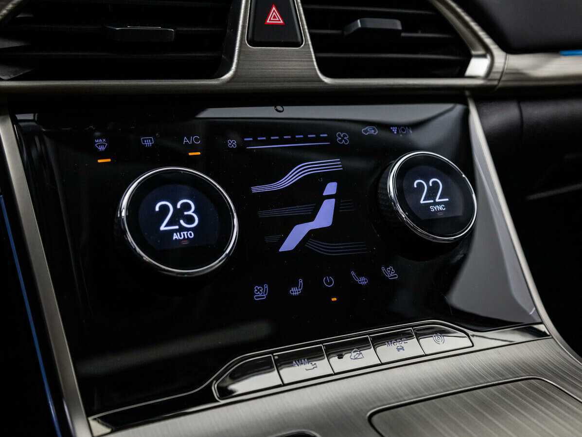 Купить EXEED TXL с пробегом. Фото: #15