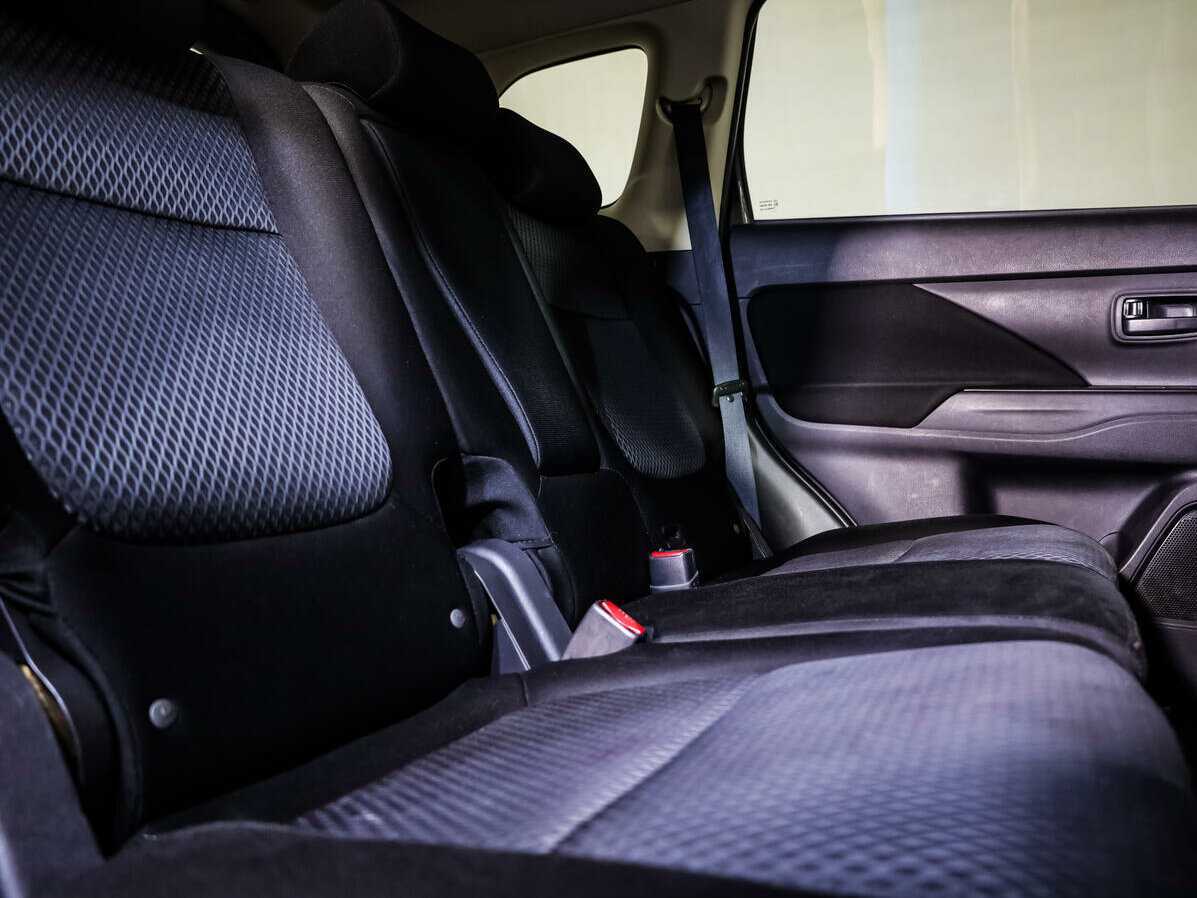 Продажа Б/У Митсубиши Оутлэндер. Фото: #10