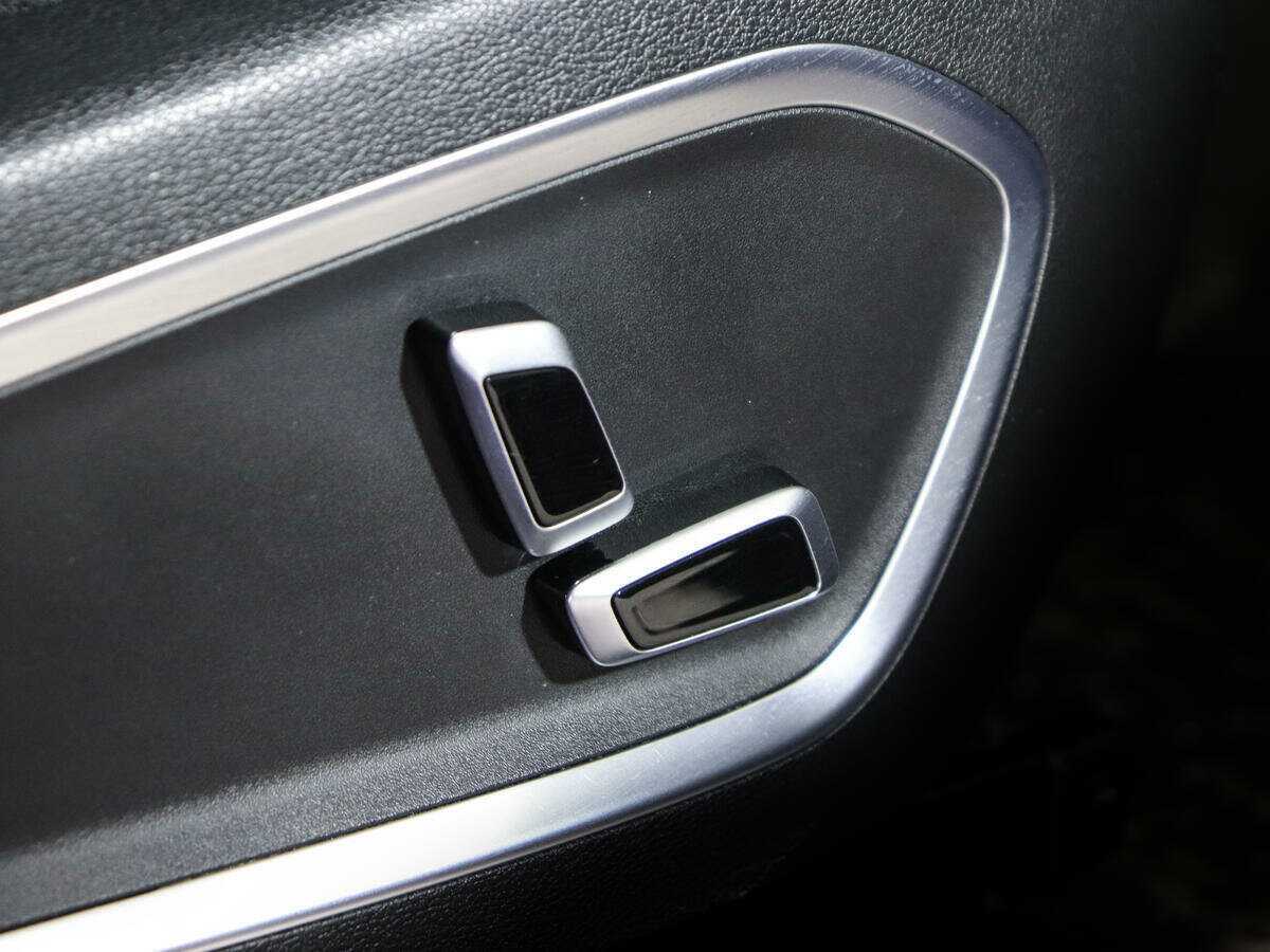 Купить Geely Tugella с пробегом. Фото: #14