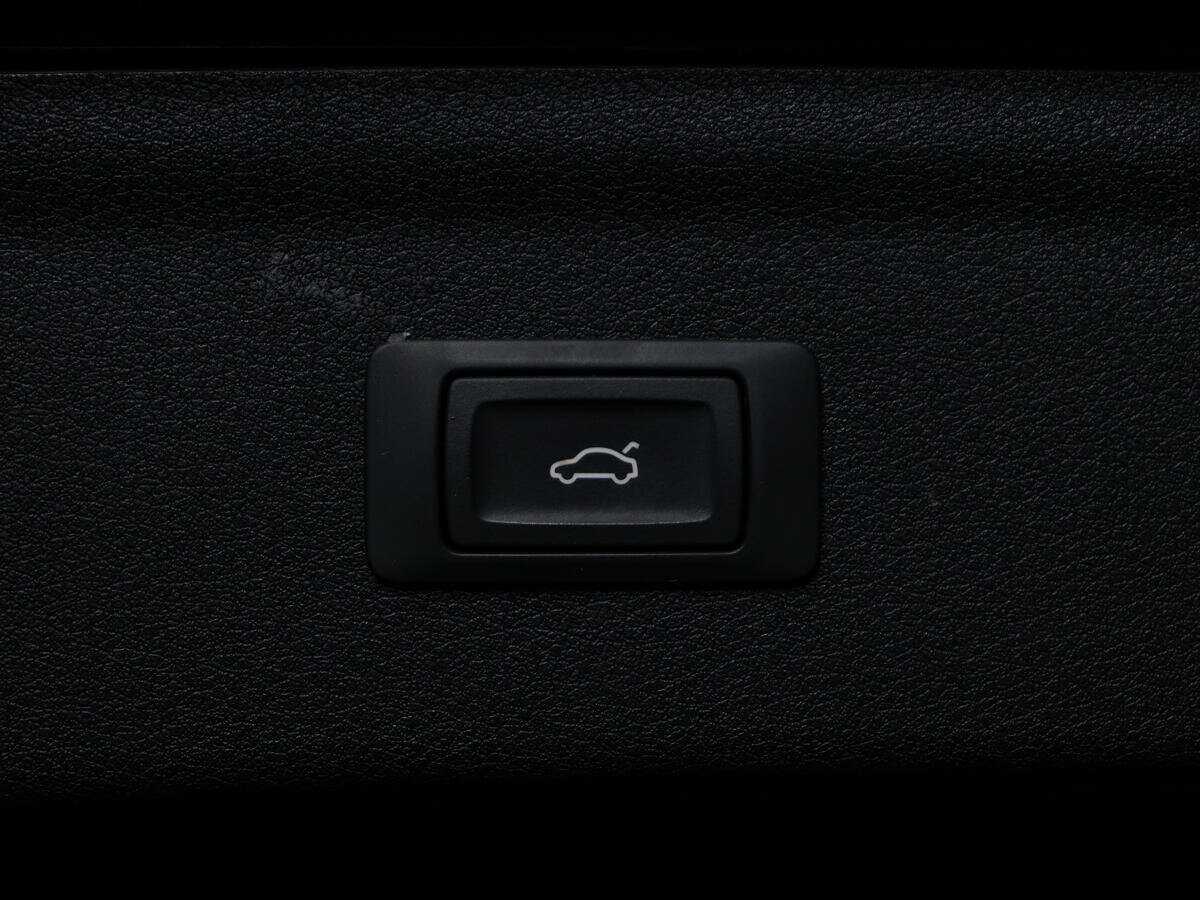 Купить Audi Q3 с пробегом. Фото: #12