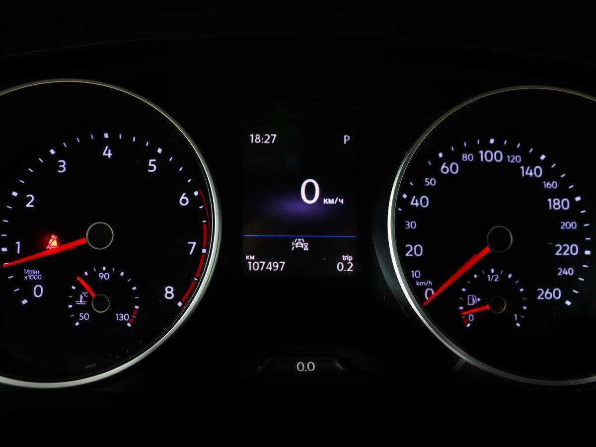 Купить Volkswagen Tiguan с пробегом. Фото: #10