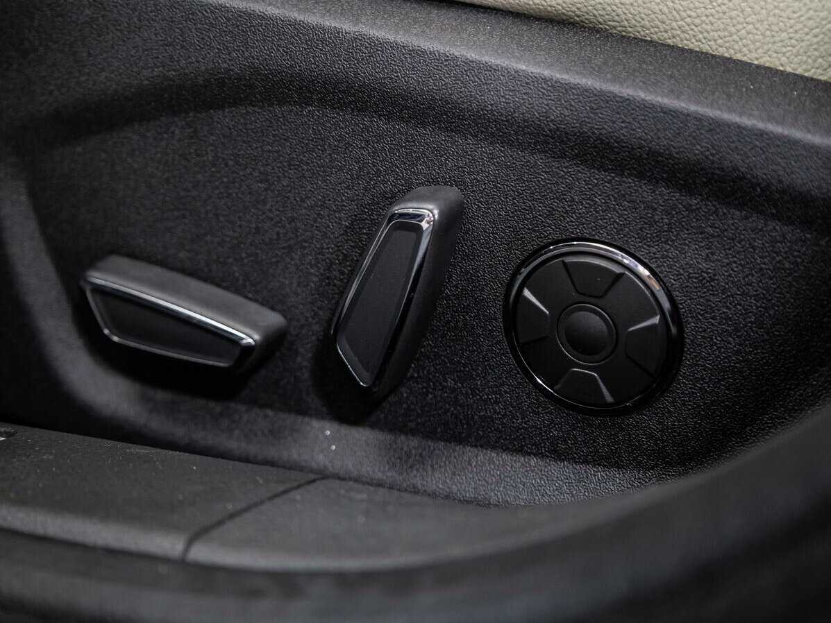 Купить Ford Mondeo с пробегом. Фото: #18