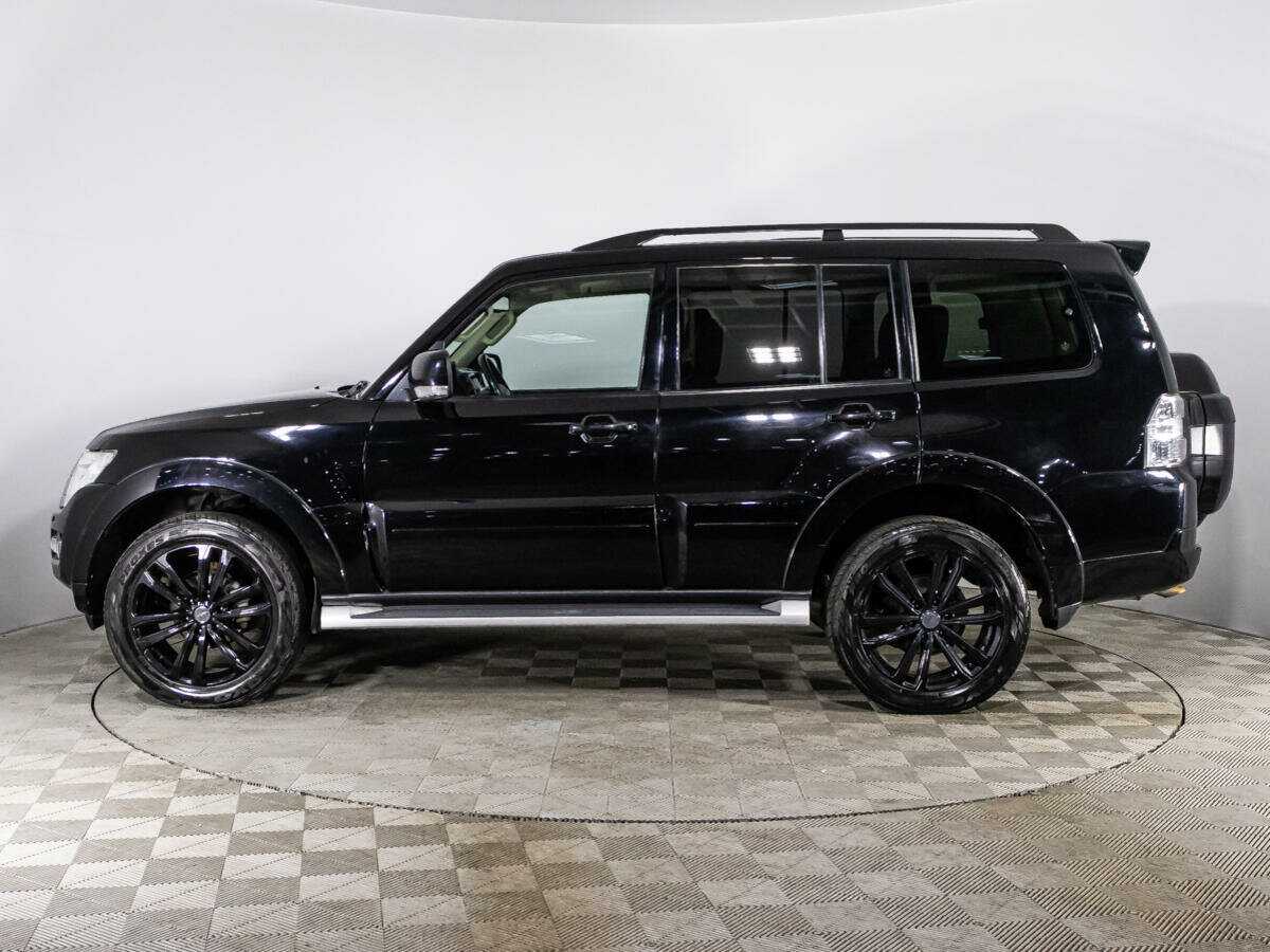 Купить Mitsubishi Pajero с пробегом. Фото: #7