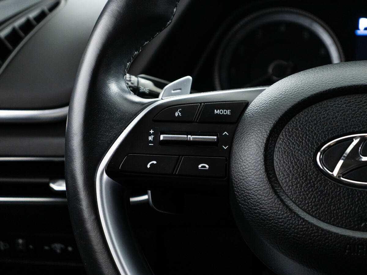 Купить Hyundai Sonata с пробегом. Фото: #22