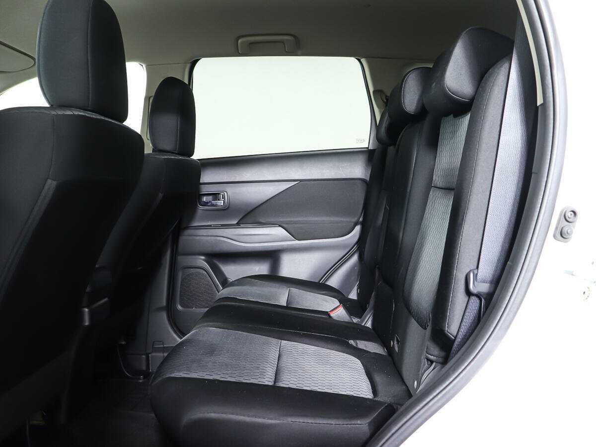 Продажа Б/У Митсубиши Оутлэндер. Фото: #8