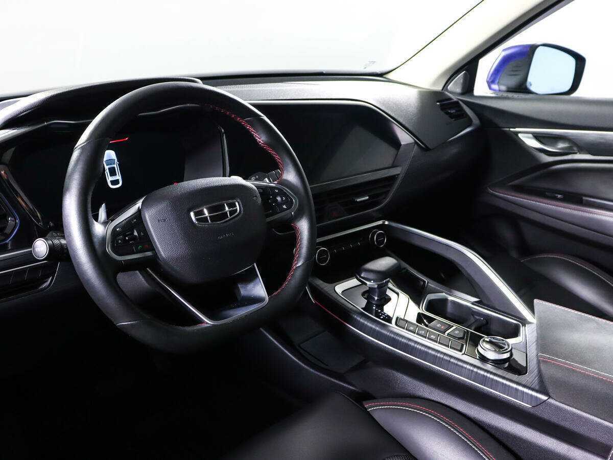 Купить Geely Tugella с пробегом. Фото: #11