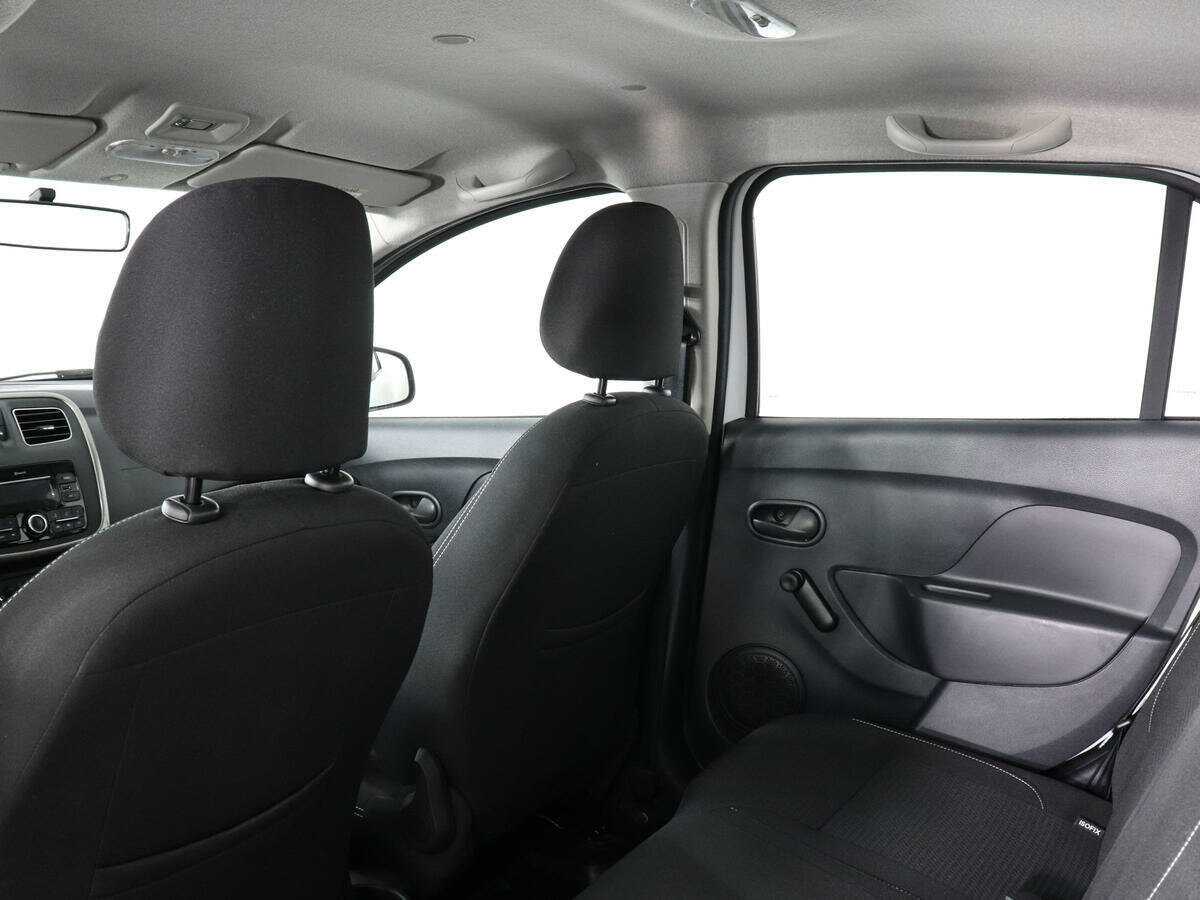 Купить Renault Logan с пробегом. Фото: #11