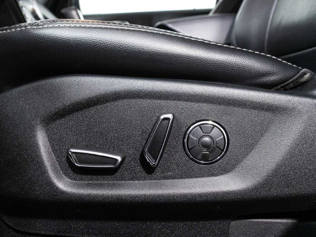 Купить Ford Explorer с пробегом. Фото: #15