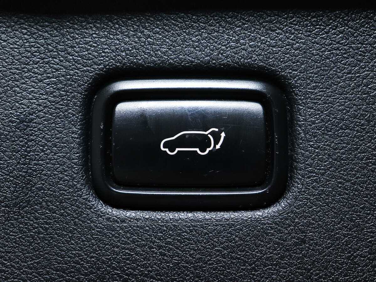 Купить Kia Sorento с пробегом. Фото: #16