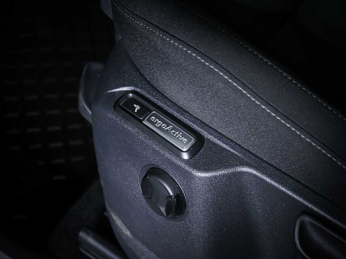 Купить Volkswagen Tiguan с пробегом. Фото: #14