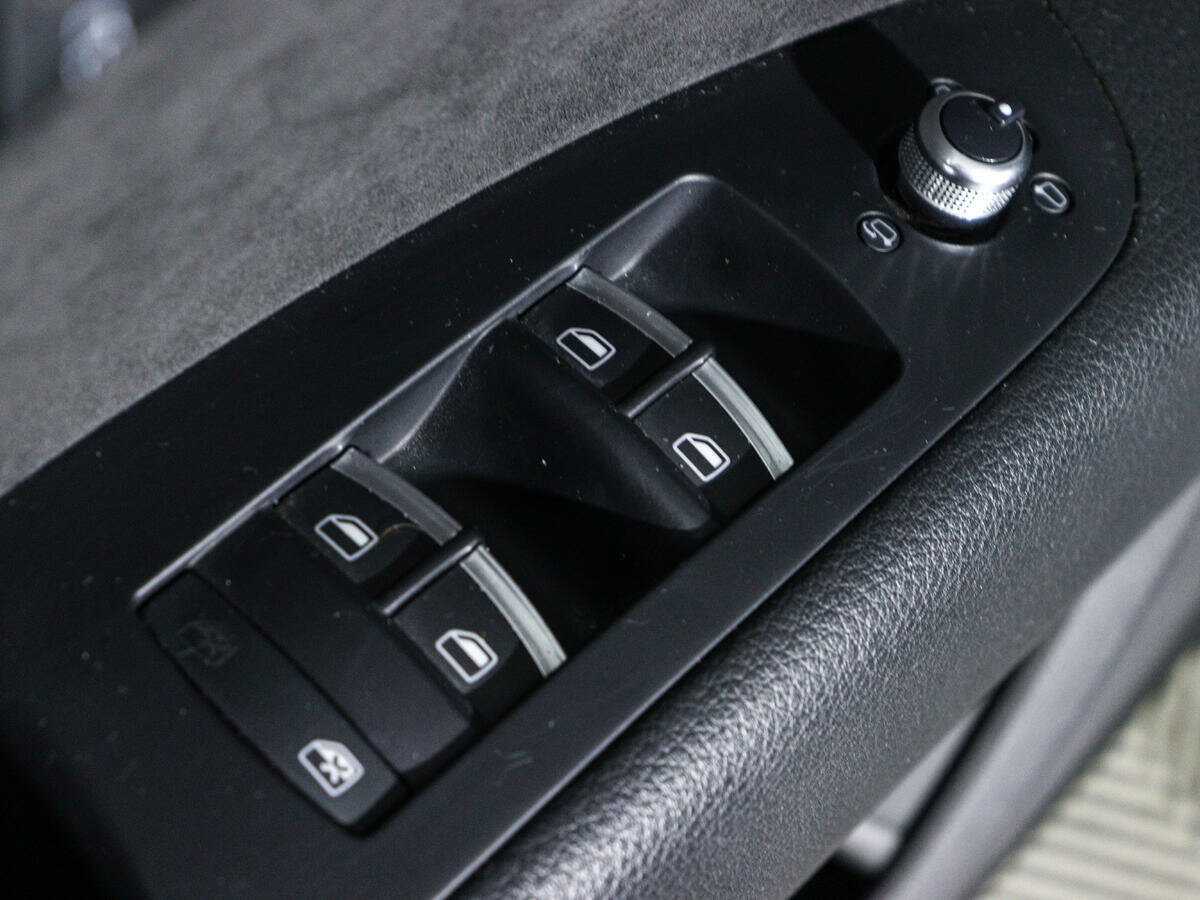 Купить Audi Q7 с пробегом. Фото: #18