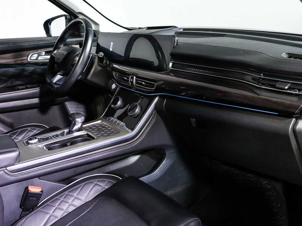 Купить EXEED VX с пробегом. Фото: #5