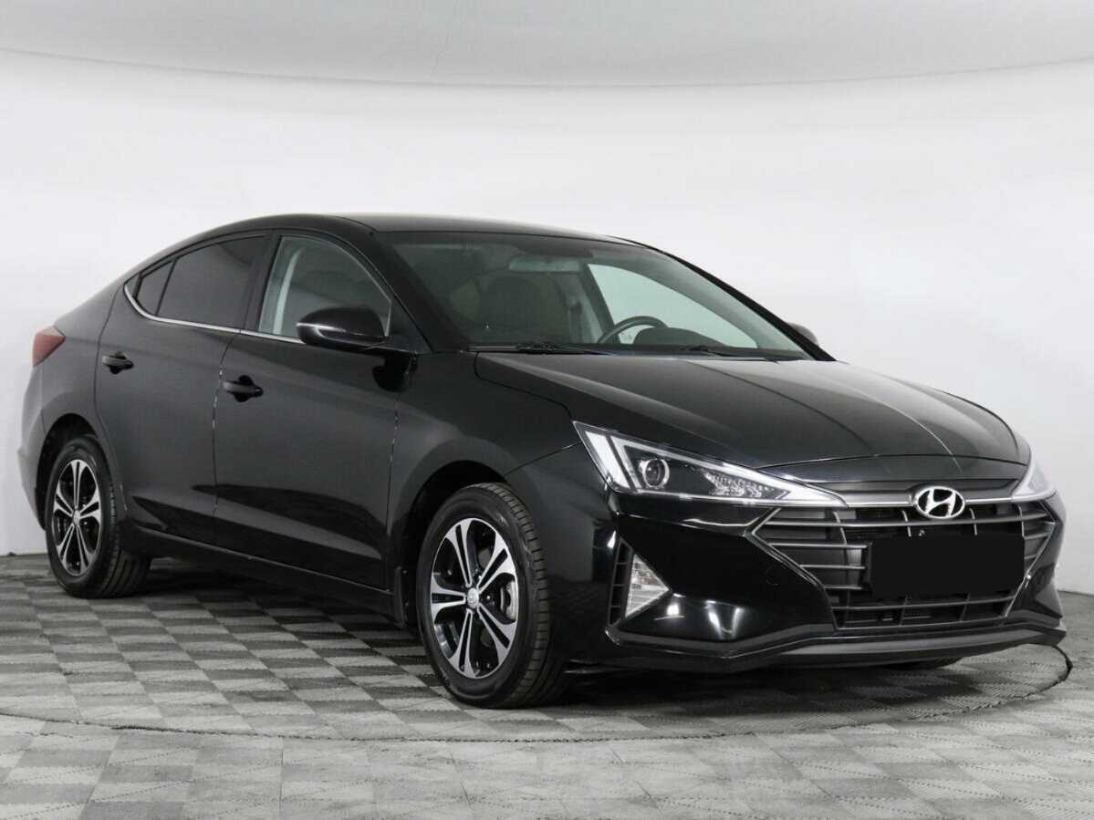 Купить Hyundai Elantra с пробегом. Фото: #2