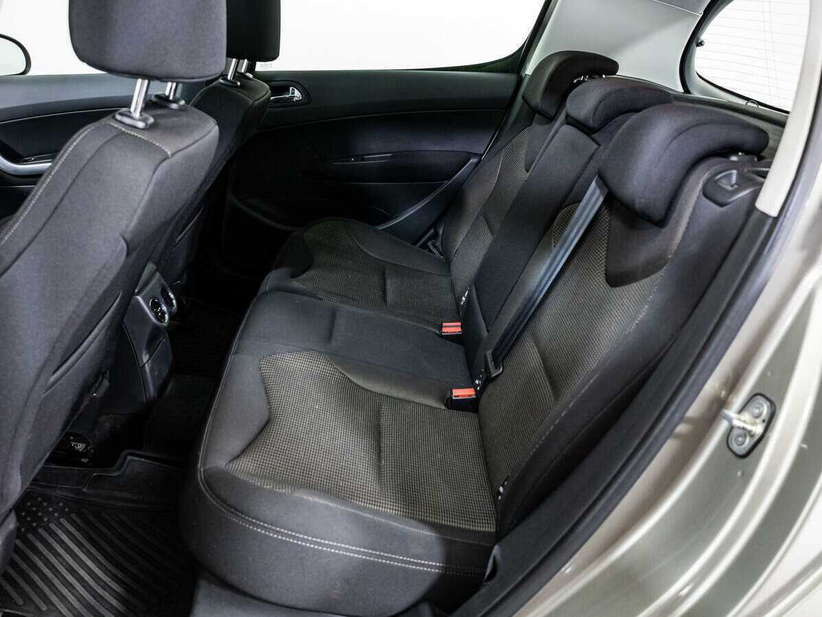 Продажа Б/У Пежо 308. Фото: #9