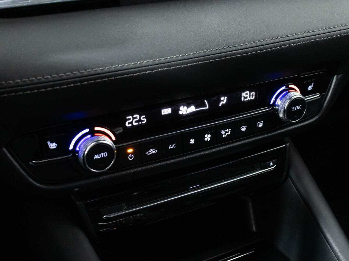 Купить Mazda 6 с пробегом. Фото: #15