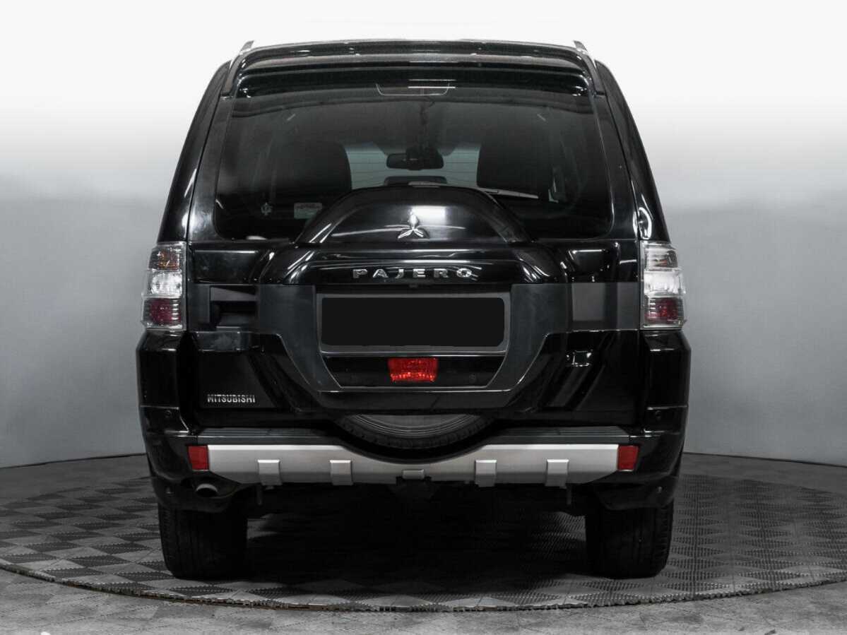Купить Mitsubishi Pajero с пробегом. Фото: #5