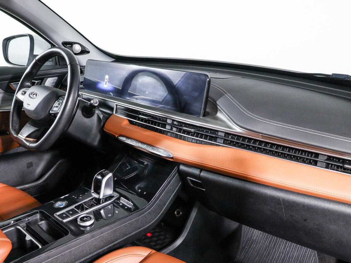 Купить Chery Tiggo 8 Pro Max с пробегом. Фото: #8