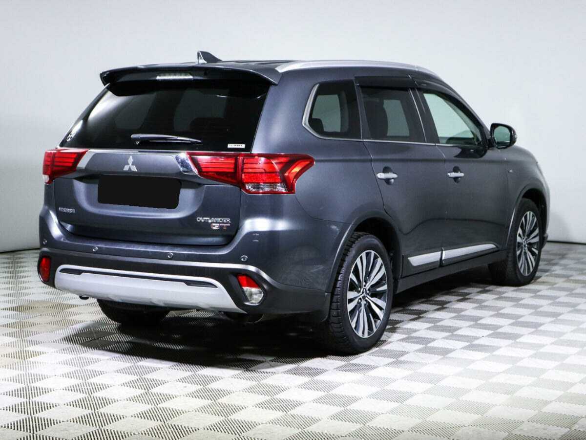 Купить Mitsubishi Outlander с пробегом. Фото: #4