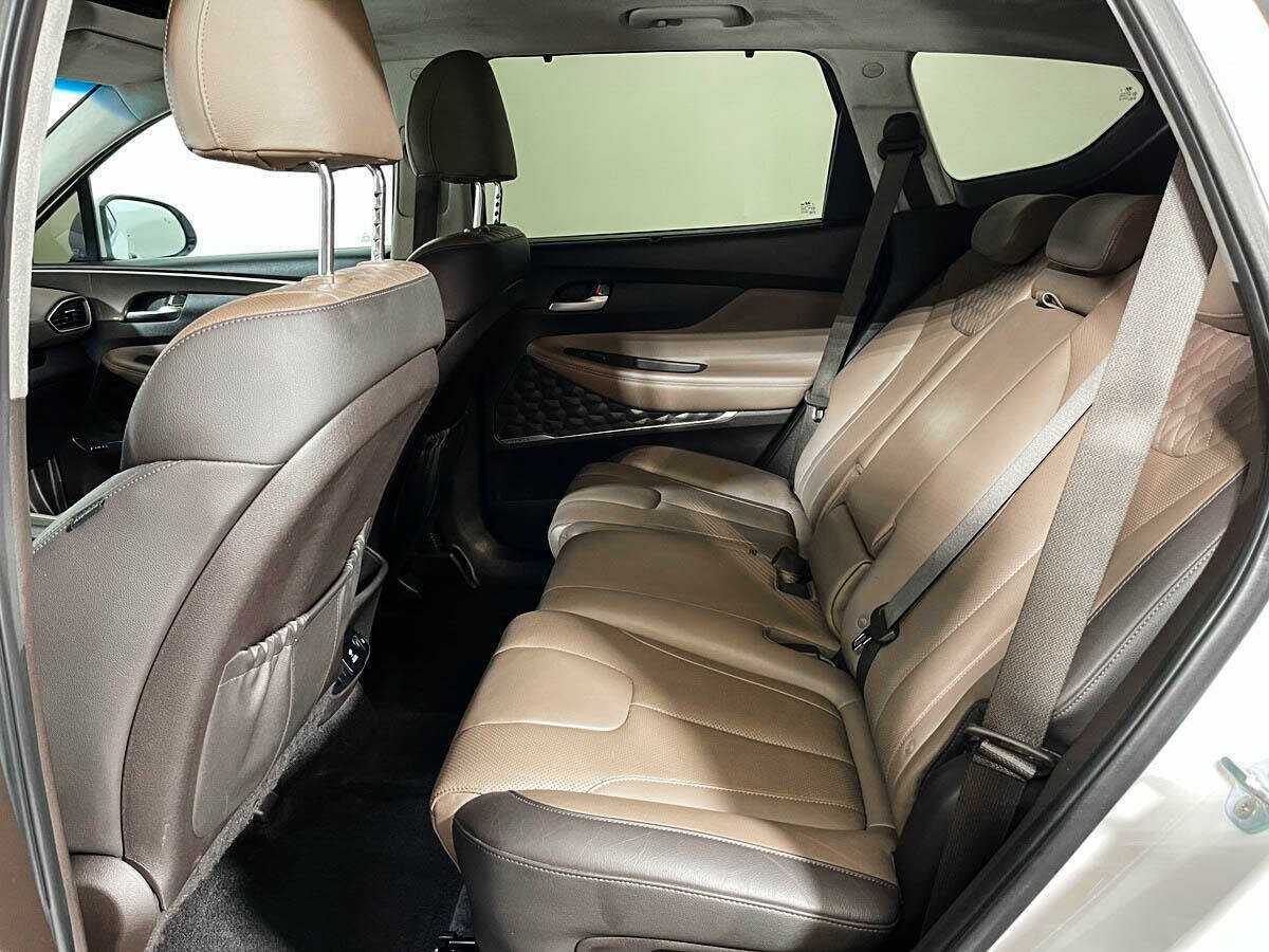 Купить Hyundai Santa Fe с пробегом. Фото: #9