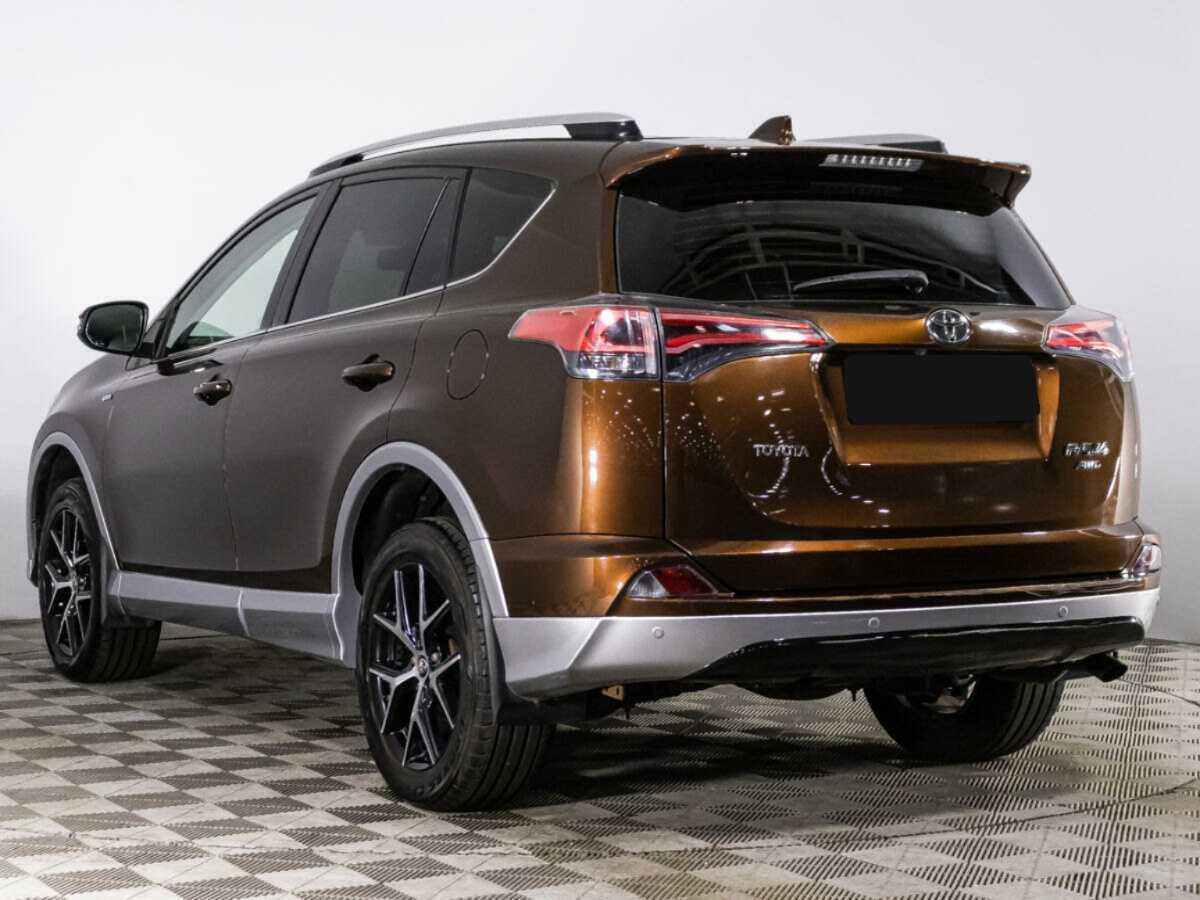Купить Toyota RAV4 с пробегом. Фото: #6